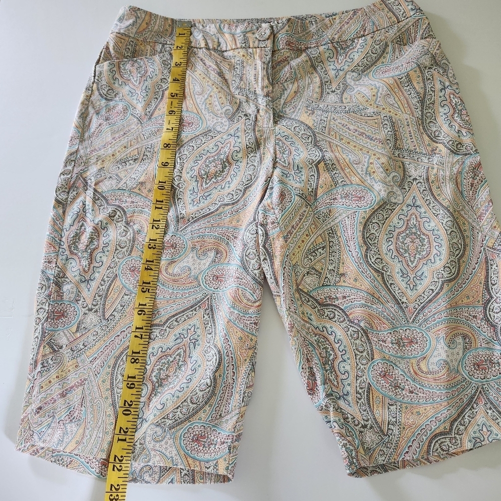 Tribal Paisley Pastel Print Preppy Bermuda Shorts Size 10 - Picture 9 of 9